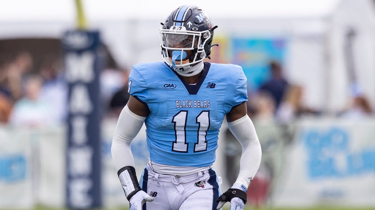 #agtg blessed to receive my 3rd division 1 offer from the university of Maine #wenotme #theprogram @CoachBucar @WHCoachGreen @PRZPAvic @210ths @Rivals @EdOBrienCFB @SportsByBLinder