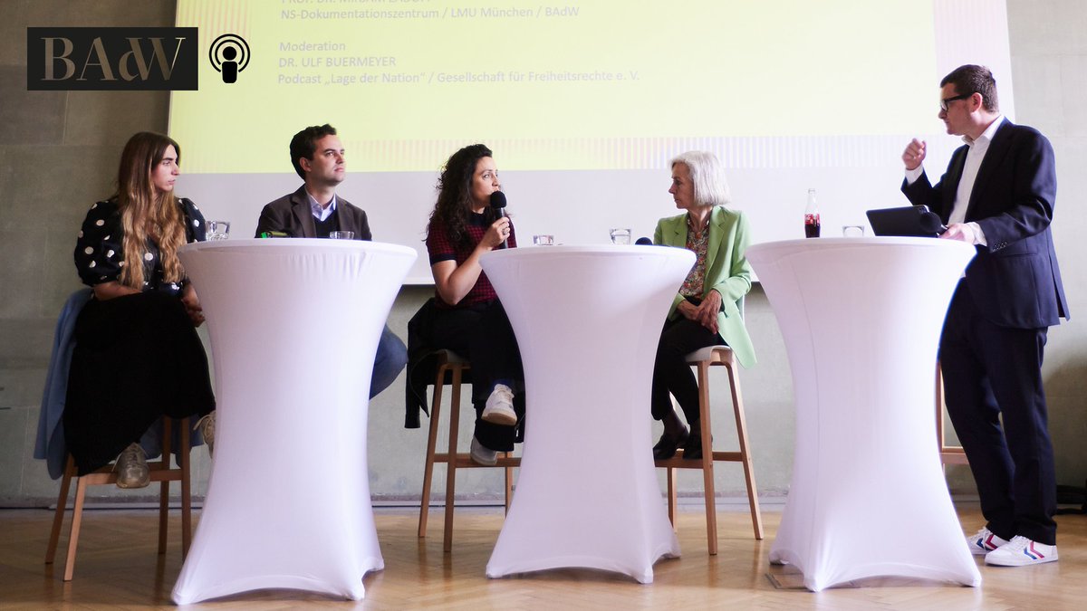 #Podcast: #Demokratie sind wir! - Paneldiskussion mit Deborah Schnabel @BS_AnneFrank, Jérôme Schäfer @LMU_Muenchen / BAdW, @MirjamZadoff @nsdoku / BAdW, @MuenchUrsula @APBTutzing und @vieuxrenard @LageNation: 👉 badw.de/die-akademie/p… Foto: K. Neunert/BAdW #openbadw2024