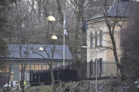 سفارت رژیم صهیونیستی در سویدن مورد حمله قرار گرفت
kabull.com/?p=95427