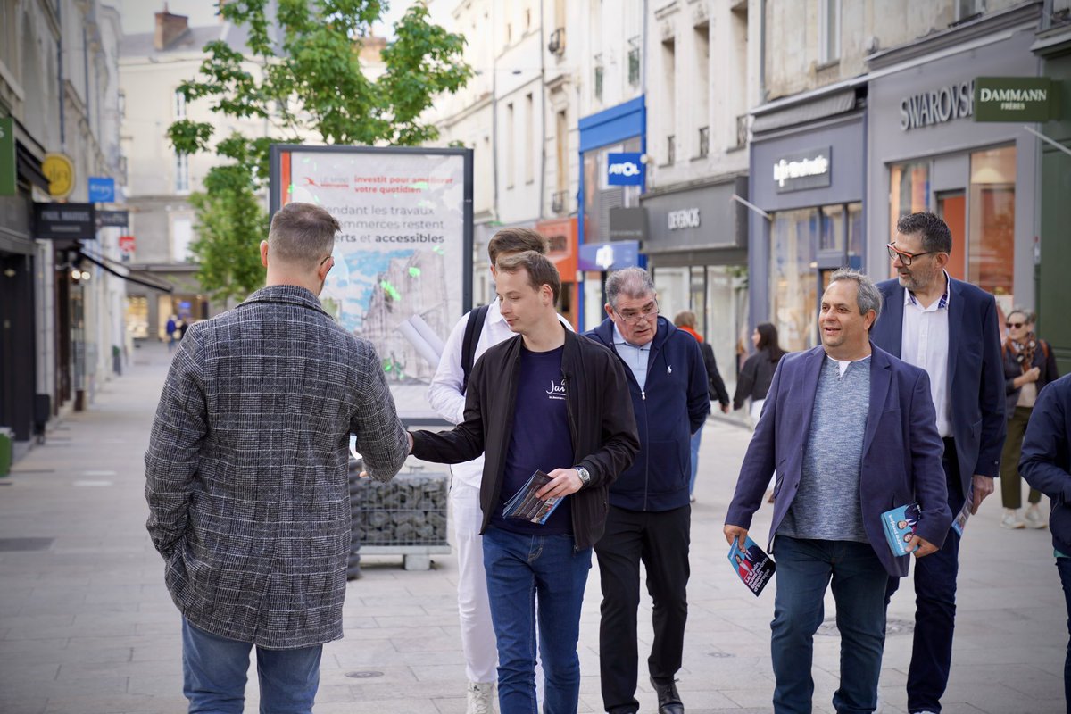 Jeunes En Marche 72 tweet media