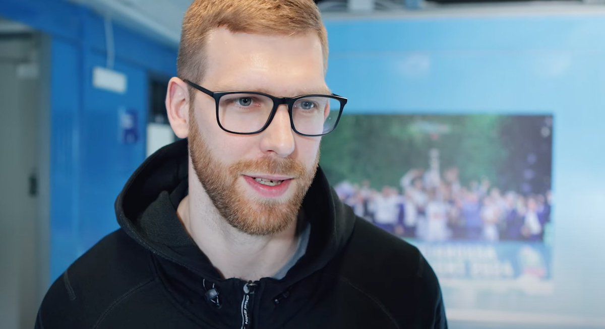 Dziś kadra 3x3 rozpoczyna walkę o @Olympics. Przypominamy, że w kadrze 3x3 jest także Michał Sokołowski - jeden z liderów 5x5. Trzymamy kciuki za Michała i całą ekipę i przypominamy, że na YouTube można już obejrzeć reportaż z Neapolu 🇮🇹x🇵🇱 ⤵️⤵️⤵️ youtube.com/watch?v=PXIvXz…