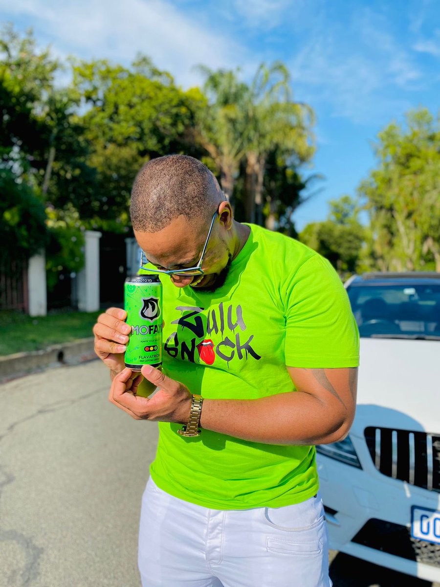 No matter where you are in the world…keep the same ENERGY 🔥💚🔥 S/O to @GrantNkanyiso #FlavatronFridays #RobotBoii #MoFaya #Flavatron