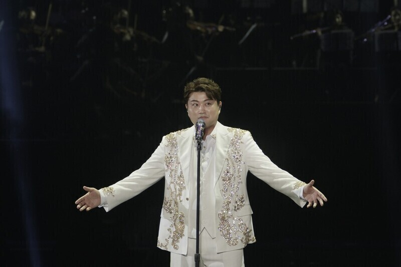Kim Ho-joong to Proceed with Scheduled Concerts Despite Hit-and-Run Charges #KimHoJoong #김호중 #일정강행 #콘서트강행 #김호중_창원 #트바로티 #뺑소니의혹 korean-vibe.com/news/newsview.…