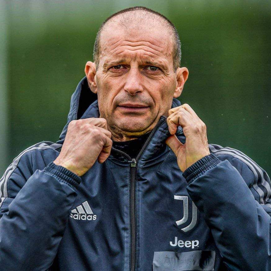 🚨 Massimiliano Allegri et la Juventus, 𝗖’𝗘𝗦𝗧 𝗧𝗘𝗥𝗠𝗜𝗡𝗘́ ! ❌ La Juventus fait de Thiago Motta sa priorité pour lui succéder. ⚪️⚫️ #YellowBetCG #Juventus #Allegri #ThiagoMotta #Calcio #FootballNews