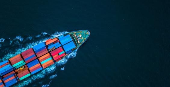 Container spot rates surge across major trades ow.ly/TAUX105tnTP #maritimenews #shippingnews