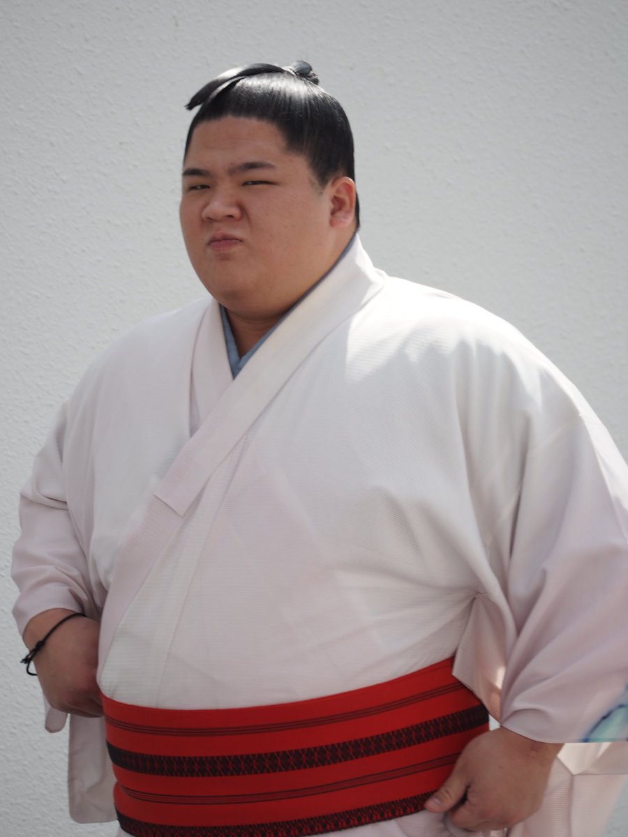 すんっとする宇良関

#大相撲
#大相撲夏場所
#相撲
#sumo
#宇良