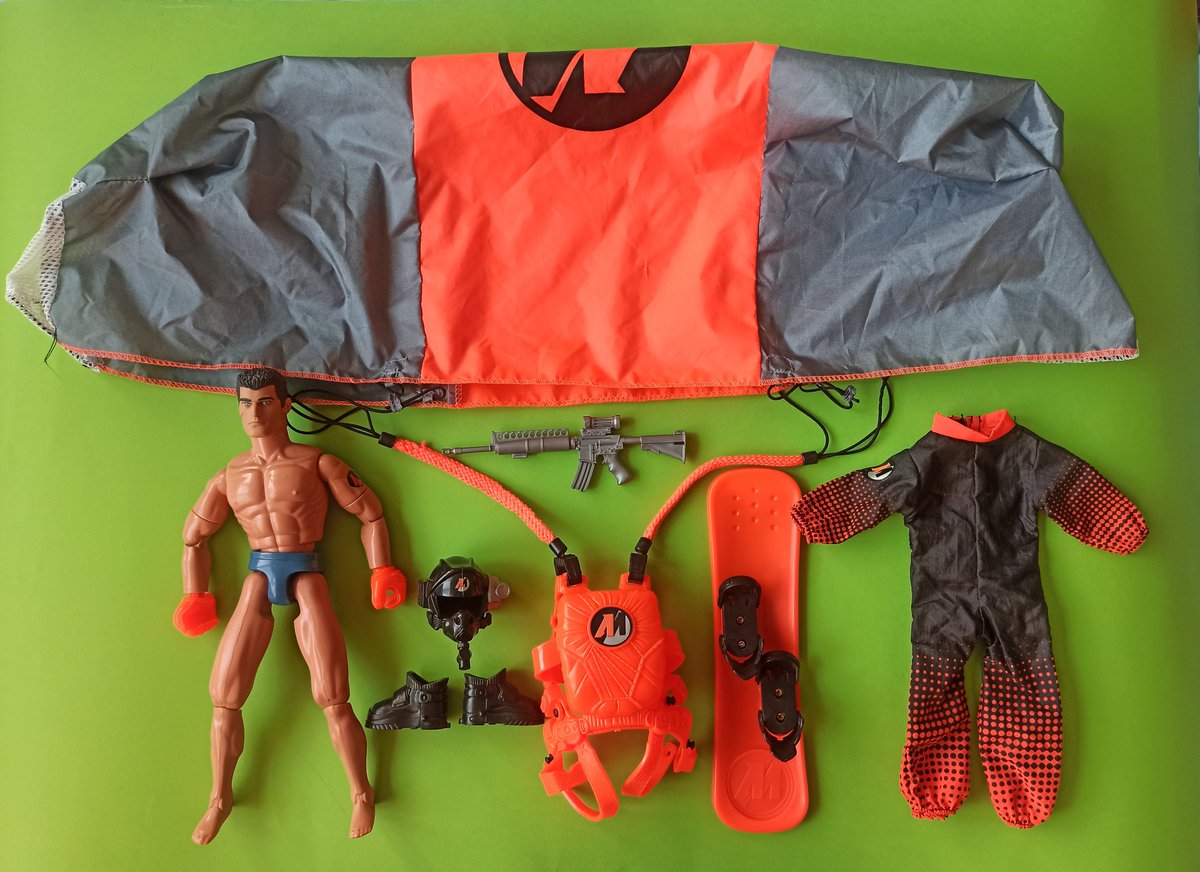 1994 Hasbro Action Man Air Surfer, 12inch Vintage Action Figure with working parachute!
etsy.me/3UB7YCy via @Etsy

#actionman #hasbro #croydesinaction #retro #vintage #toyphotography #platformonesixth #actionfigures