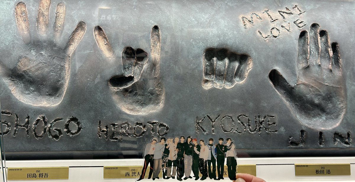 京セラドーム行ってきた！
INIちゃんの手型なんか
かわいい🫶
#京セラドーム大阪
#テガタ
#handprintwall