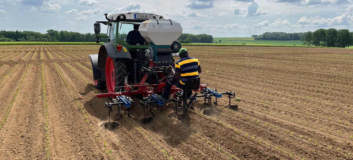 os4os (@os4os_) on Twitter photo 🌱🤖 Gestartet: ENABLE-Projekt! Wir erforschen klimaresiliente Landwirtschaft mithilfe von Daten, Sensorik, Robotik, 5G und Edge-Cloud im Ackerbau. #ENABLE #Landwirtschaft #Klimaresilienz
<a href="/bwstiftung/">BW Stiftung</a> @HHZ_BB <a href="/UniHohenheim/">Uni Hohenheim</a>
Informationen unter:
os4os.org/projekte/enable 🌱🤖 Gestartet: ENABLE-Projekt! Wir erforschen klimaresiliente Landwirtschaft mithilfe von Daten, Sensorik, Robotik, 5G und Edge-Cloud im Ackerbau. #ENABLE #Landwirtschaft #Klimaresilienz
<a href="/bwstiftung/">BW Stiftung</a> @HHZ_BB <a href="/UniHohenheim/">Uni Hohenheim</a>
Informationen unter:
os4os.org/projekte/enable