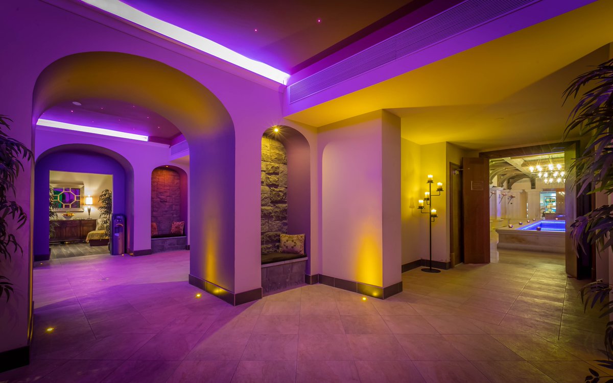 Golden Ireland tweet media