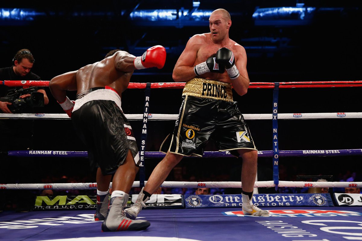 Who remembers this? 👇 10 years ago #TysonFury beat #DereckChisora with a 10th-round stoppage at #ExCeLLondon to become the new European & British heavyweight champion. Will he make history against #OleksandrUsyk tomorrow? #FuryUsyk @Tyson_Fury @usykaa