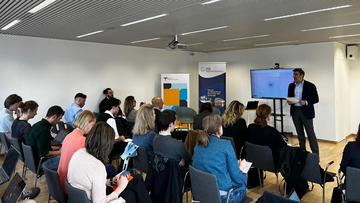 CPMR #Energy Working Group gets together today at @RegionVastraGot EU office, a platform to share, learn & promote a strong EU #Hydrogen ecosystem stemming for its Regions, paving the way for a clean energy future in Europe 🇪🇺⚡️