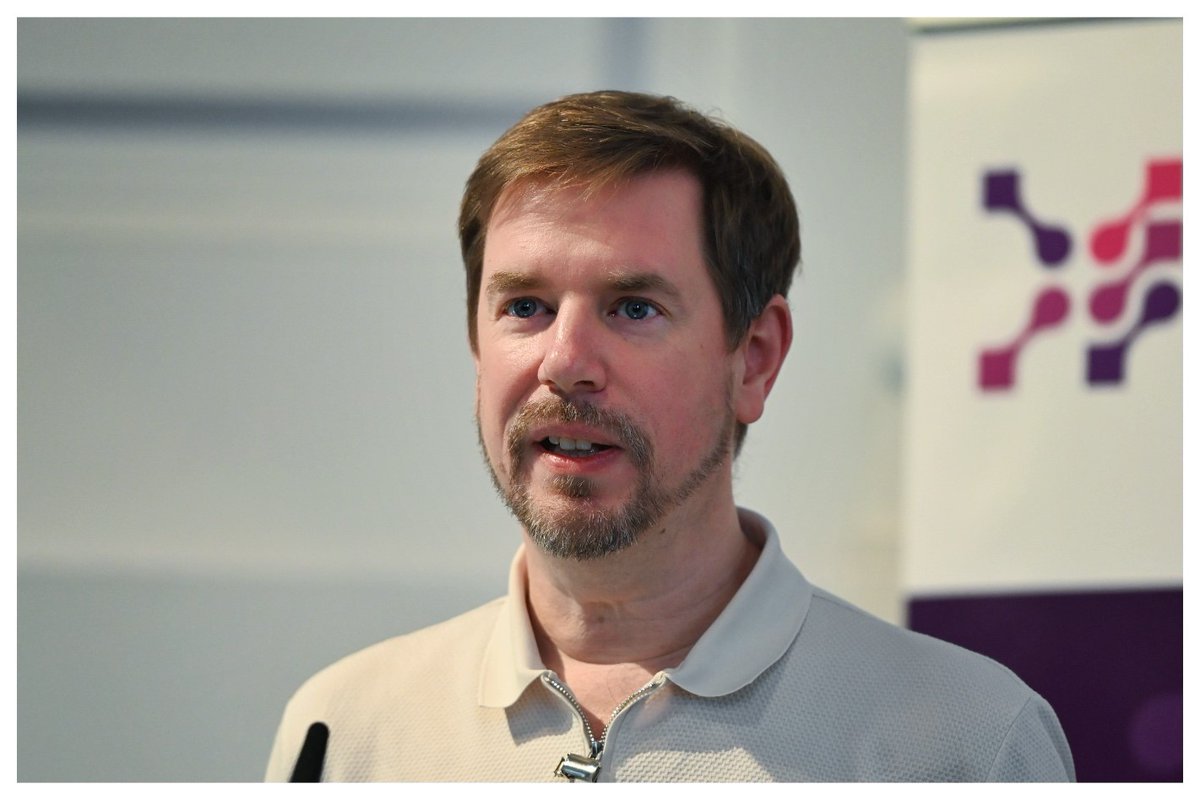 TMF e.V. (@tmf_ev) on Twitter photo Prof. Martin Sedlmayr <a href="/tudresden_de/">TU Dresden</a>: Gemeinsame AG Externe Daten von <a href="/MII_Germany/">Medizininformatik-Initiative</a> & <a href="/num_forschung/">Netzwerk Universitätsmedizin (NUM)</a> arbeitet daran, klinische Routinedaten der DIZ mit weiteren Daten wie Kassendaten & Registerdaten zu verknüpfen. AG ist offen für Kooperation mit weiteren Akteuren.#Registertage2024 Prof. Martin Sedlmayr <a href="/tudresden_de/">TU Dresden</a>: Gemeinsame AG Externe Daten von <a href="/MII_Germany/">Medizininformatik-Initiative</a> & <a href="/num_forschung/">Netzwerk Universitätsmedizin (NUM)</a> arbeitet daran, klinische Routinedaten der DIZ mit weiteren Daten wie Kassendaten & Registerdaten zu verknüpfen. AG ist offen für Kooperation mit weiteren Akteuren.#Registertage2024