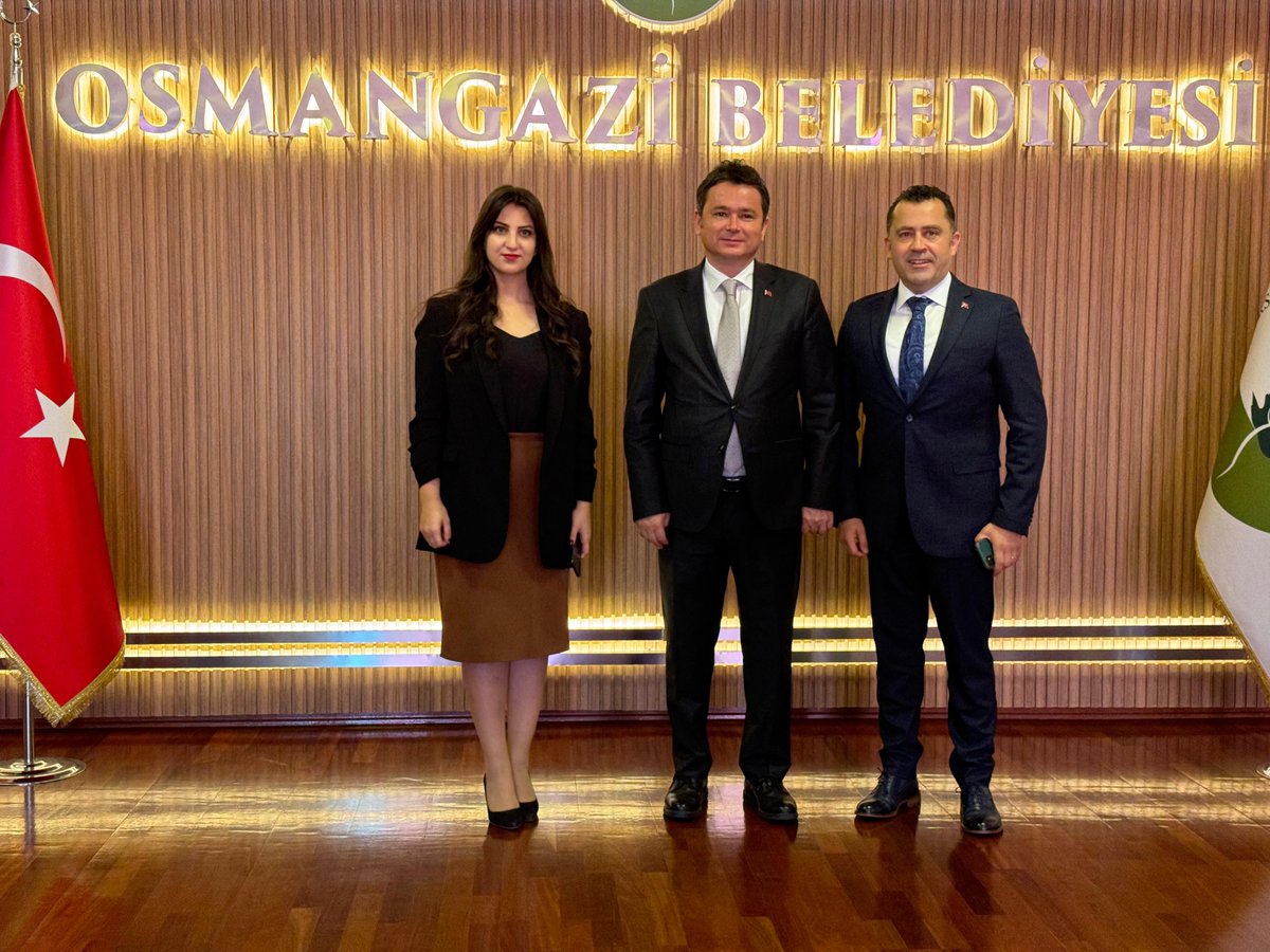 Osmangazi Belediye Başkanı Erkan Aydın’ı makamında ziyaret ederek, belediye ve sosyal tesislerinde BURSASU kullanımı ile ilgili görüşme gerçekleştirdik.
#bursasu #bursajeotermalaş #bursabüyükşehirbelediyesi