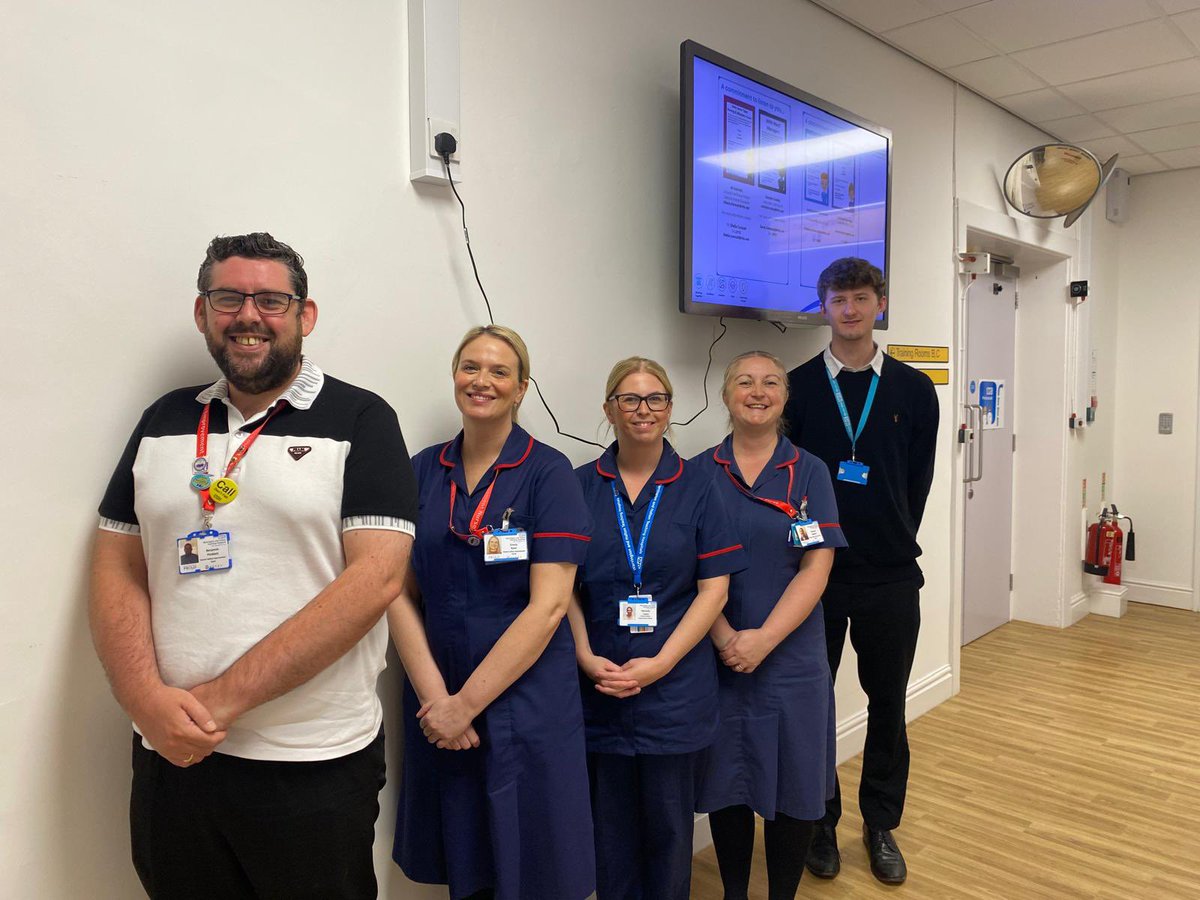 New team photo! Please welcome our new patient safety improvement nurse Michelle. <a href="/WHHNHS/">WHH 🏥</a>