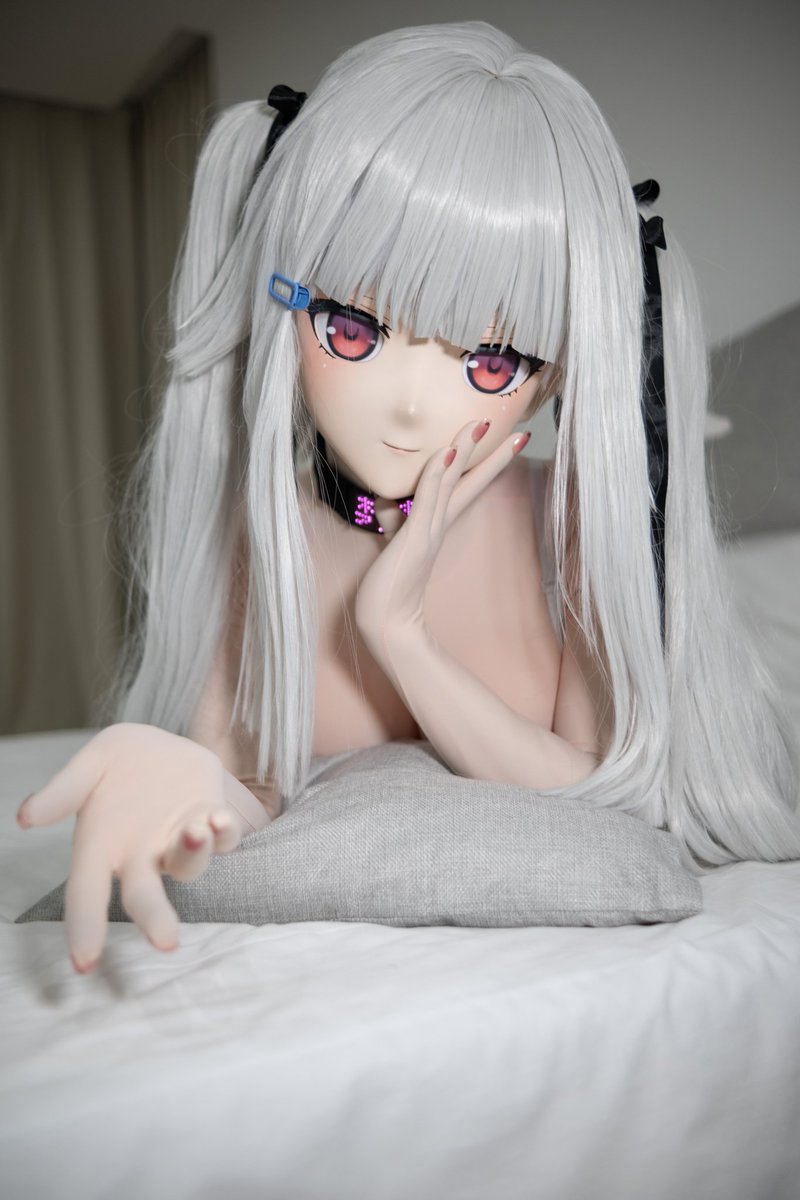 主人，现在可以陪我上床吗ww～
🎭:<a href="/benchuziwuxian/">本初子午琴梨线</a> 
📸:<a href="/yingting00/">荧庭</a> 
#kigurumi
#着ぐるみ