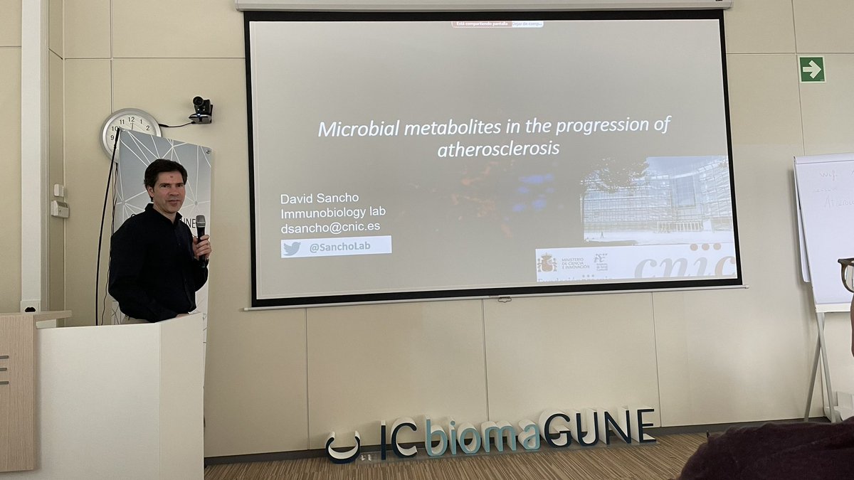 @SanchoLab @CNIC_CARDIO @CaixaResearch @AarhusUni @CaveoLab @ruizcabe @CICbiomaGUNE @lausotodosos @bio_miguelon @CaveWork Amazing talk by David Sancho @SanchoLab on #microbiota metabolites with strong potential on #atherosclerosis theranostics. Looking forward to a impactful publication!! #AtheroConvergence @CaixaResearch @CNIC_CARDIO