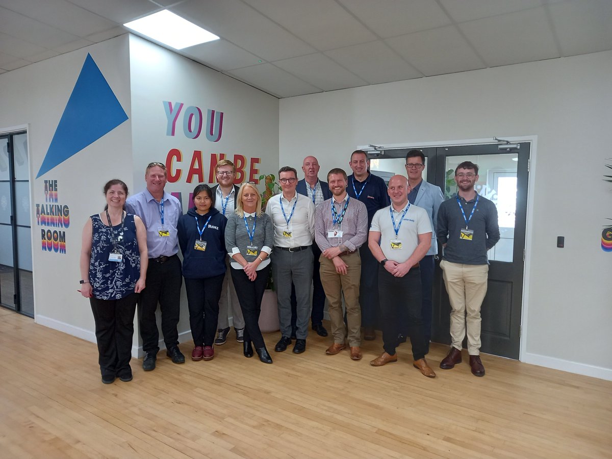 On Wednesday we held a Business Speed Networking event at Yarrow Heights School. Thank you to our wonderful volunteers from @BalfourBeatty, <a href="/MilestoneInfra/">Erich Eisenegger</a>, <a href="/JRSurveying/">Jackson Rowe</a>, <a href="/TravelRest01/">Travelrest Hotels</a>, Scorch’s Driving School, <a href="/RokeManor/">Roke</a>, <a href="/WSXEnterprise/">WSX Enterprise</a> and Dyer &amp; Butler Limited.

#Volunteer.