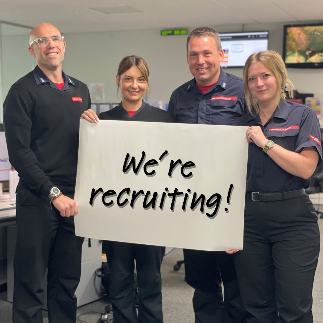 AvonFireRescue's tweet image. 📲 And we&apos;re open! From today until midday 7th June, you can apply to join @AfrsControl

🤝 Just as no two calls are the same in Control, no two operators are the same - and there could be a place for you in our Control room! 

🔗 Apply now!: buff.ly/3K1Vsp8