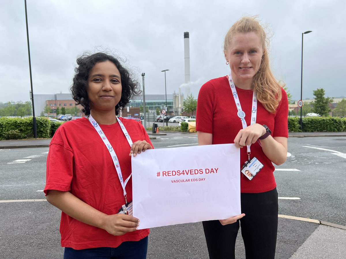 Staff from across UHNM are wearing red today in a bid to raise awareness of Vascular Ehlers Danlos Syndrome (vascular EDS). 🏥🔴 #REDS4VEDS Day is shining a spotlight on vascular EDS, a group of 13 inherited connective tissue disorders.