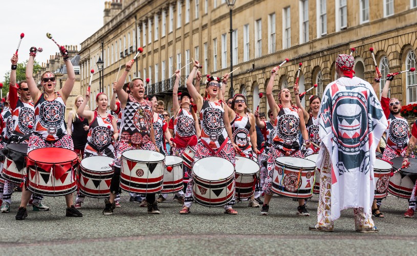 Bath's festival lineup in 2024 🎉 Not only is @TheBathFestival kicking off tonight, there's plenty to be excited about in Bath over the coming months... visitbath.co.uk/blog/read/2024…