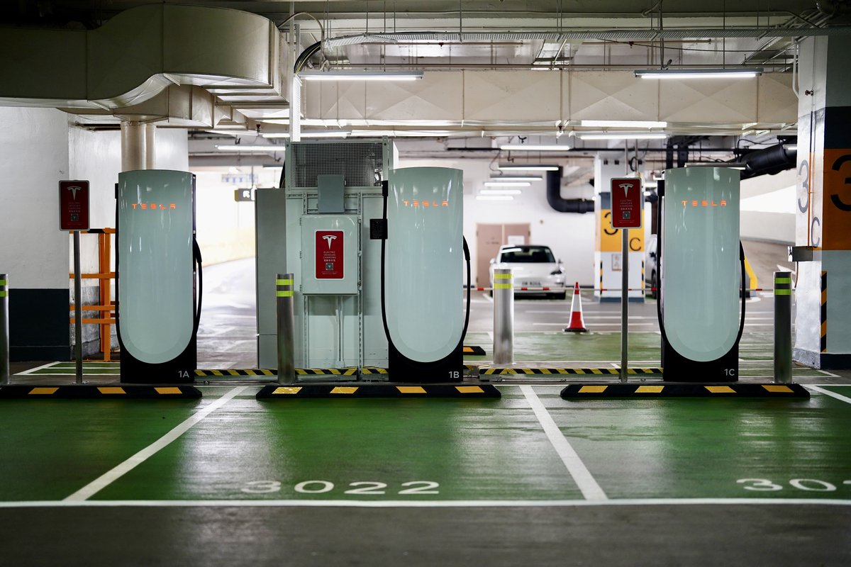 New Tesla Supercharger: TMT Plaza, Hong Kong (3 stalls) tesla.com/findus?locatio…