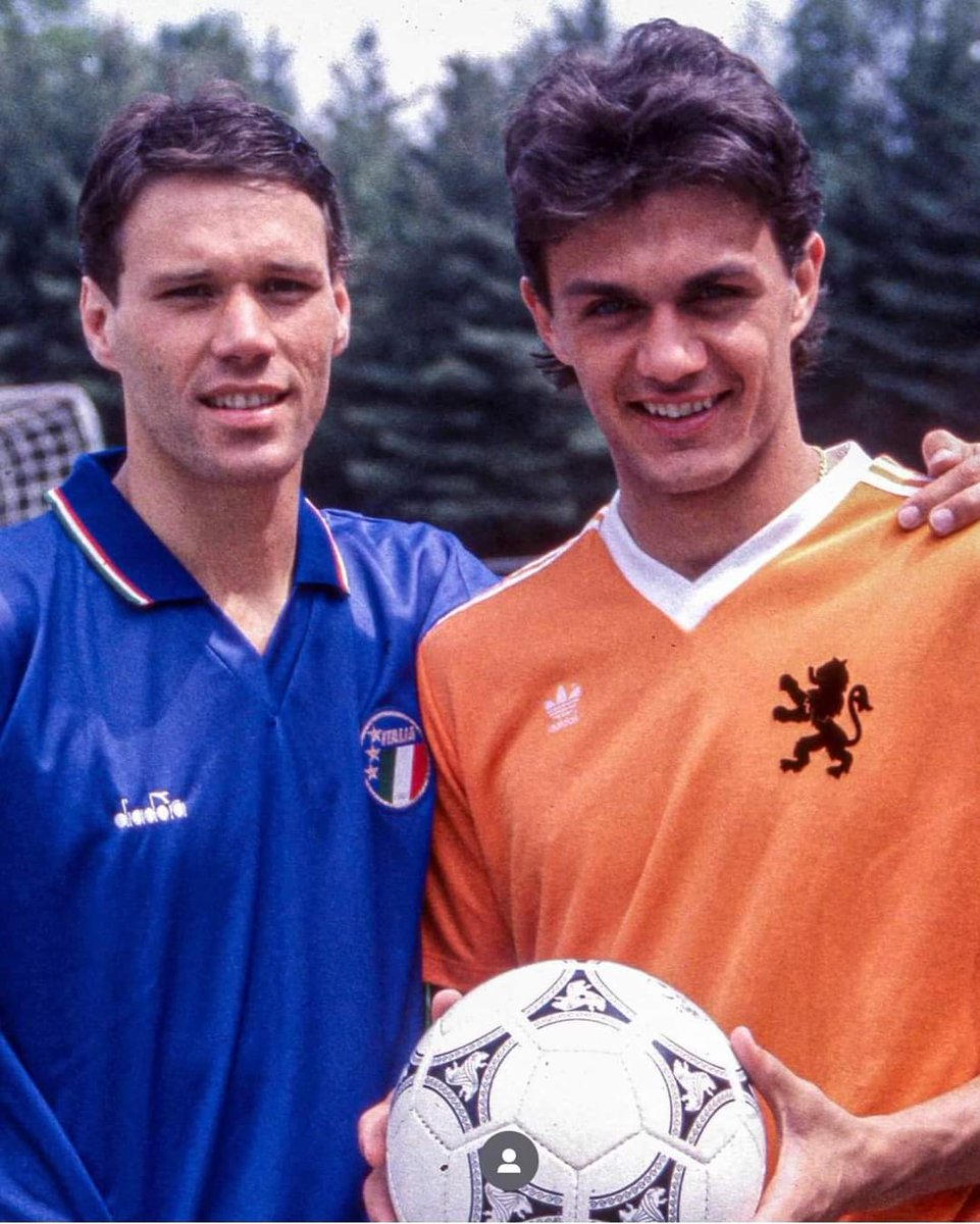 Marco van Basten and Paolo Maldini 🇳🇱🇮🇹