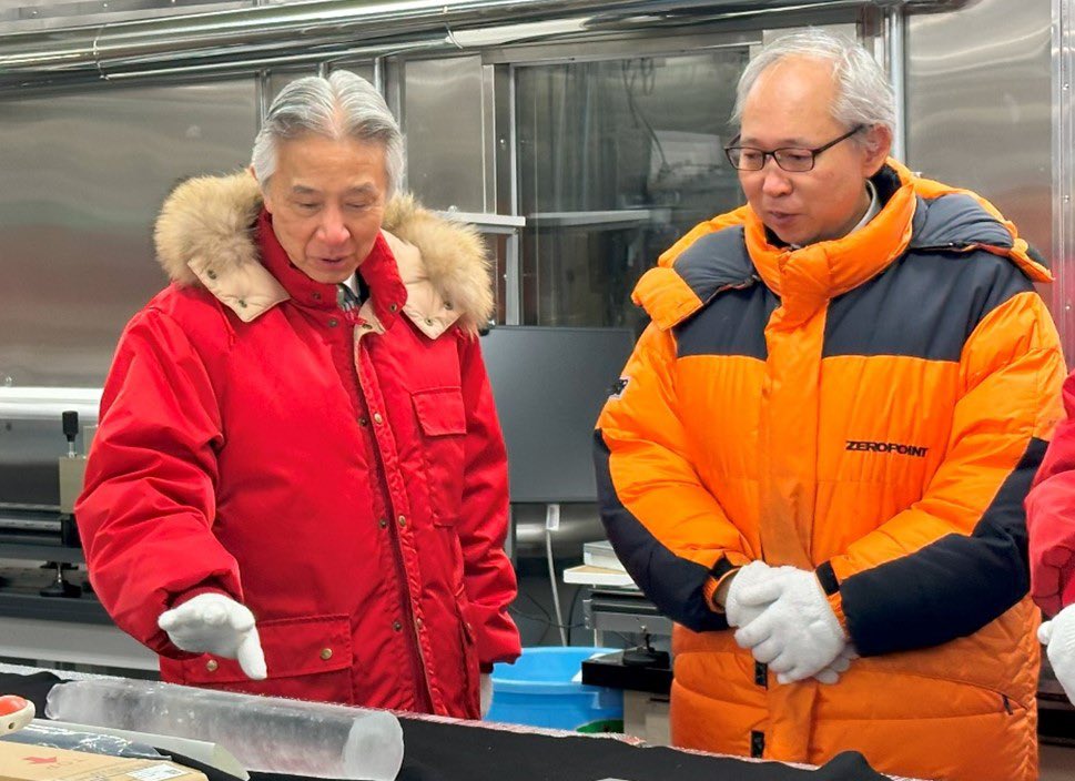 🆕盛山大臣は #国立極地研究所 と #日立製作所 中央研究所を視察しました。(5/8) mext.go.jp/b_menu/activit…   #文部科学省 #今日の出来事