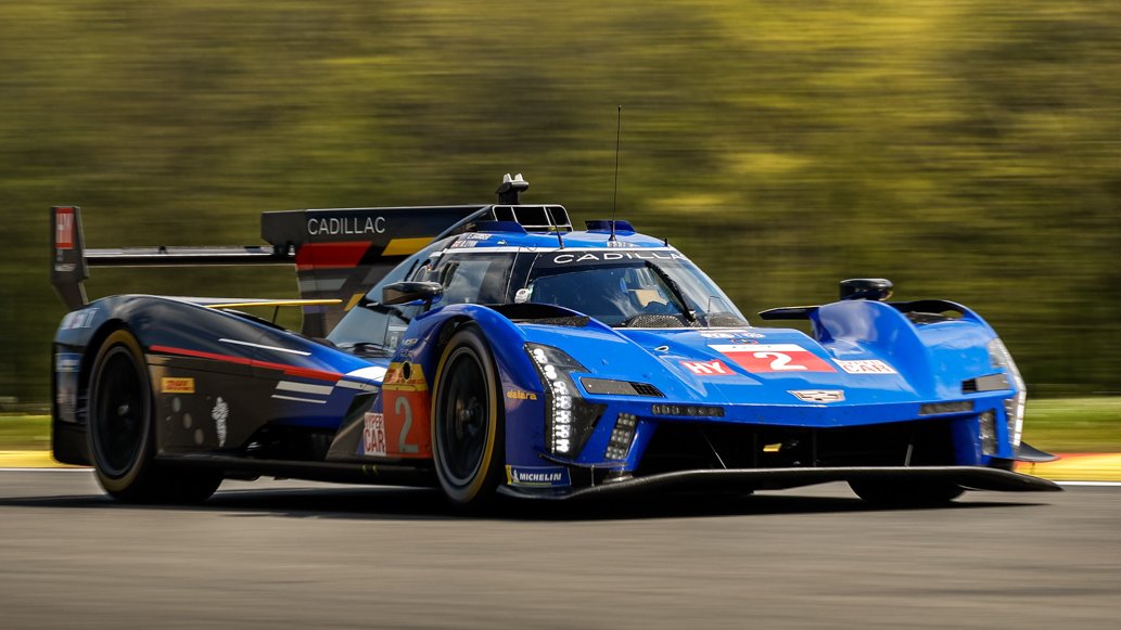 Cadillac's 🇬🇧  Alex Lynn told Endurance24 that everyone at Chip Ganassi Racing is working really hard with the V-Series.R in #WEC Hypercar in order to have the car's results seen in #IMSA GTP.

Full story: endurance24.fr/cadillac-doit-…

📸 Michelin