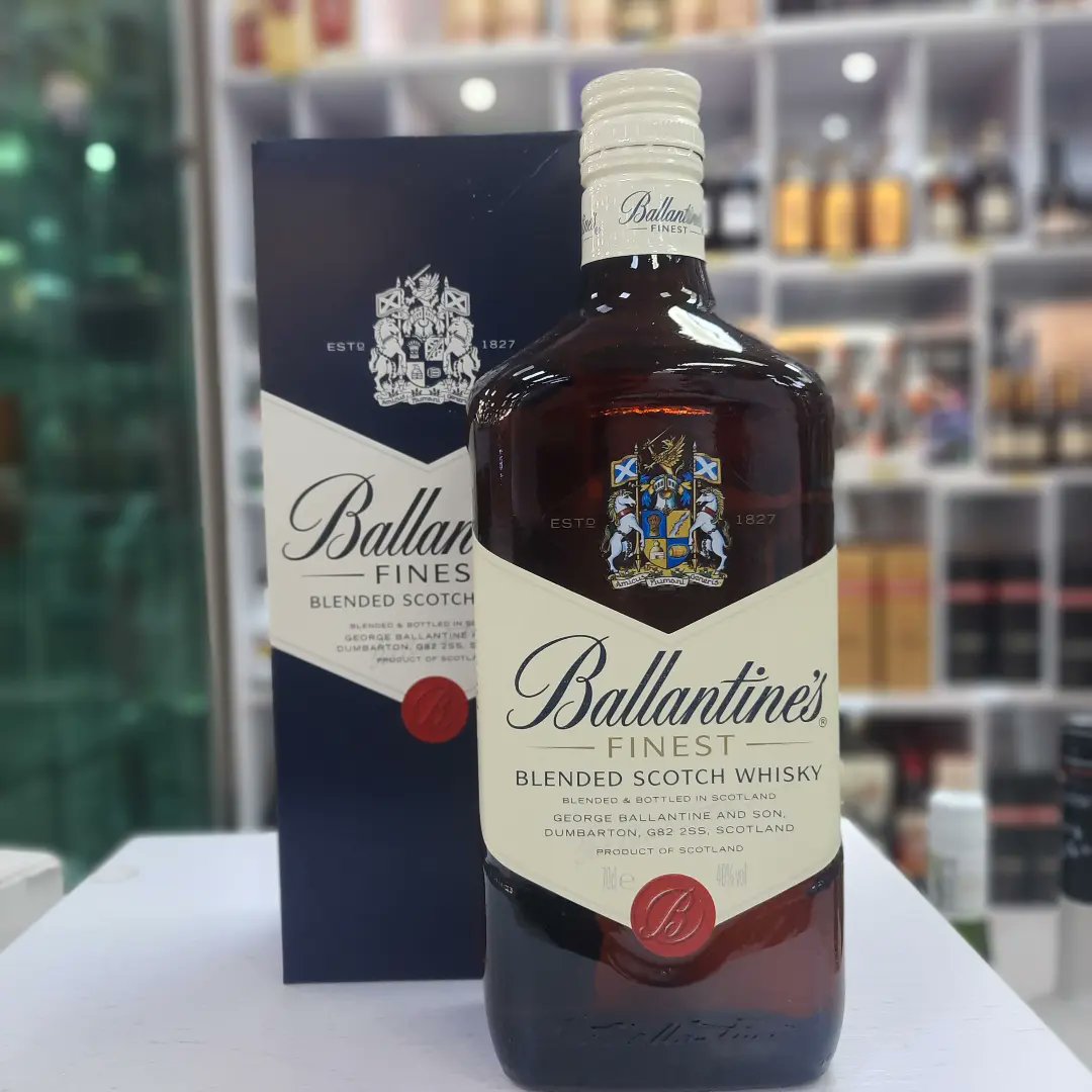 WestgateLCM_'s tweet photo. It's another weekend. 

Sip, savour, and enjoy the moment. 🥃 

1, Apostolic Close, Off Omole Phase 2, Olowoira, Lagos.
You can also place your order via our DM or send us a whatsapp message on 08166406200 https://t.co/NdlFuEAUw1