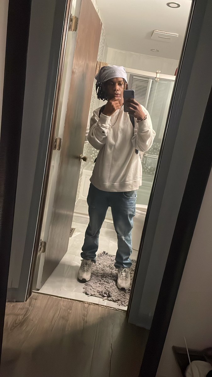 Rule #1 Never Turn To A Hater 🧛🏽‍♂️ Rule #2 Save It All Spend it Later‼️🗣️ Rule #3 If Yo Dawg Can’t Swim Gotta Hop In That Water Dive In Go Save Em❕🏊🏽 #explorepage✨