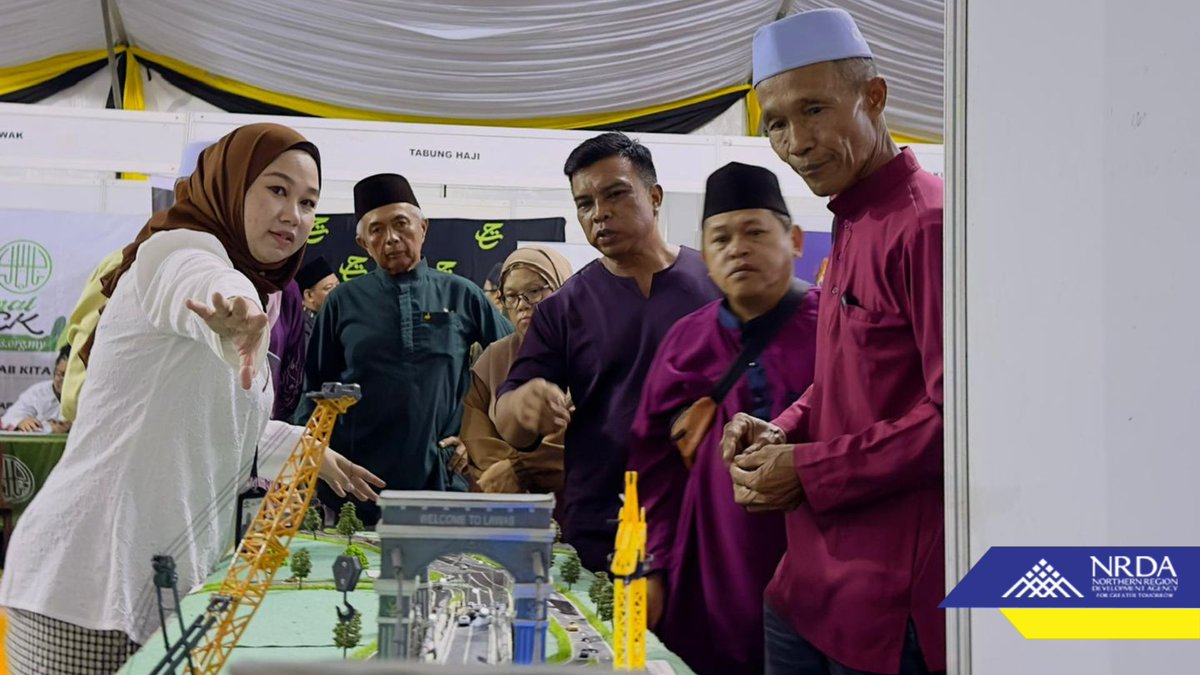 recodasarawak's tweet photo. The Northern Region Development Agency (NRDA) was invited to showcase their latest infrastructure projects in an exhibition at the Karnival Rahmah Madani and Forum Perdana Ehwal Islam.
READ MORE: https://t.co/sDoq6jWqhP
#RECODA #SCORE #investSCORE #NRDA #Lawas https://t.co/1VrqWYvOLi
