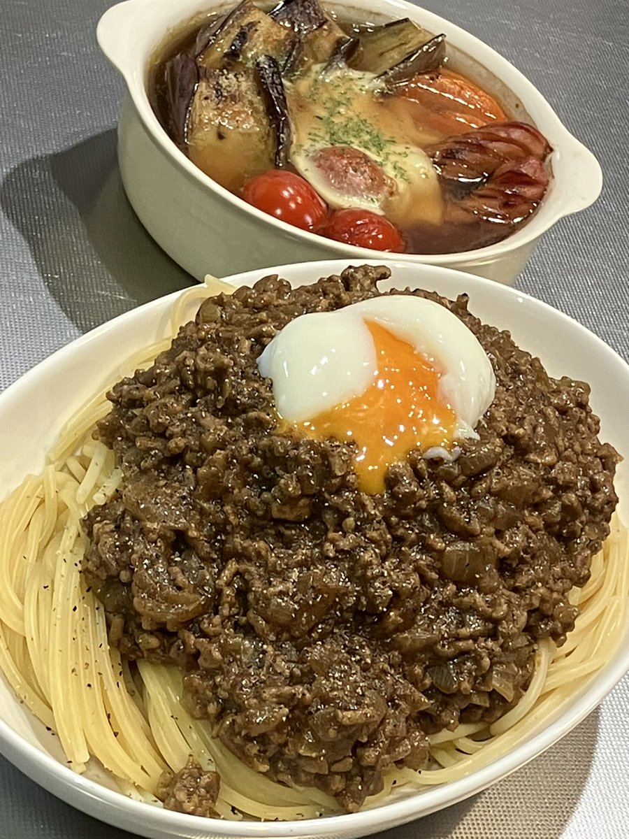 今日はキーマカレーパスタ&具だくさんチーズコンソメスープを食べました。おいしかったです。