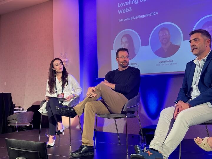 Happy to have taken the stage @scytaledigital's #decentralizedlugano for @playmythical with @mompart_jordi from @FCBarcelona and @ @heyerikaws from @altsbyadidas. Thanks for being our partners in building a new future for gaming!