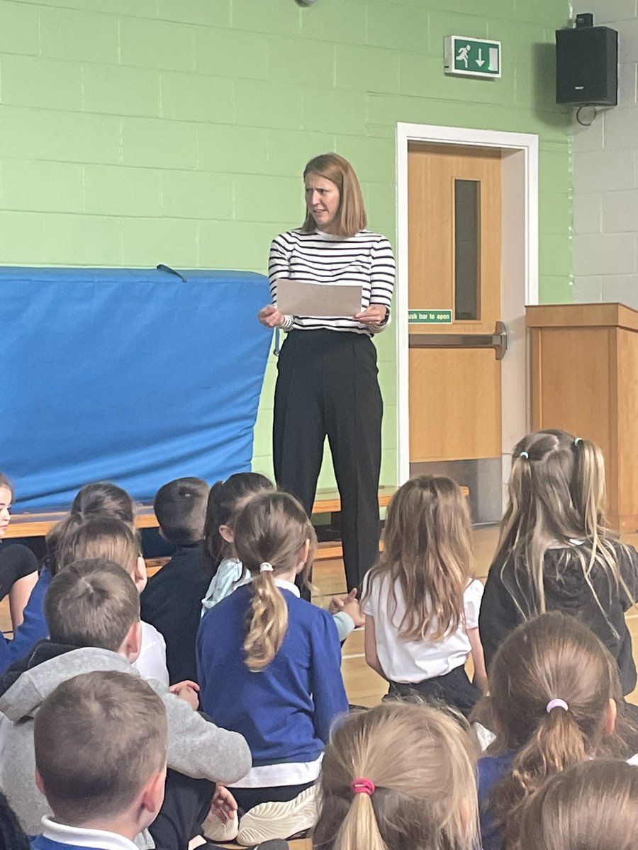 CornbankPS's tweet photo. It was a pleasure to be @Cuiken_Primary this morning to celebrate @Mrs_BCPS Mrs Bond. We wish you every success as you move on to your new school @WardiePS. You will be missed 💙💙 #cuikenfamily #fabulousfriday 😀 https://t.co/aLIBkABjqG