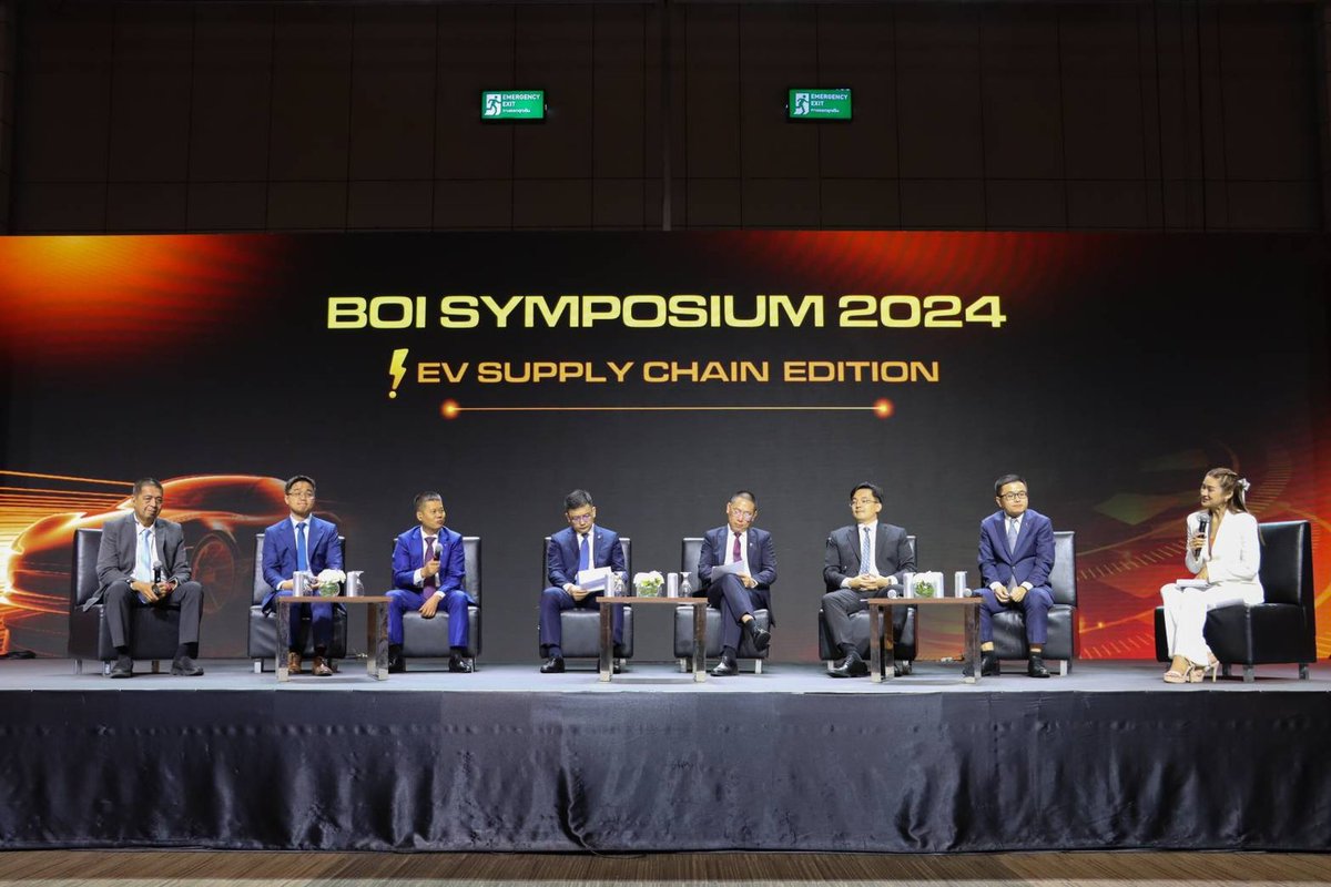 China’s seven giant car companies in BoI seminar
thejournalistclub.com/boi-china-semi…

#thejournalistclub #บีโอไอ #BOI #EV