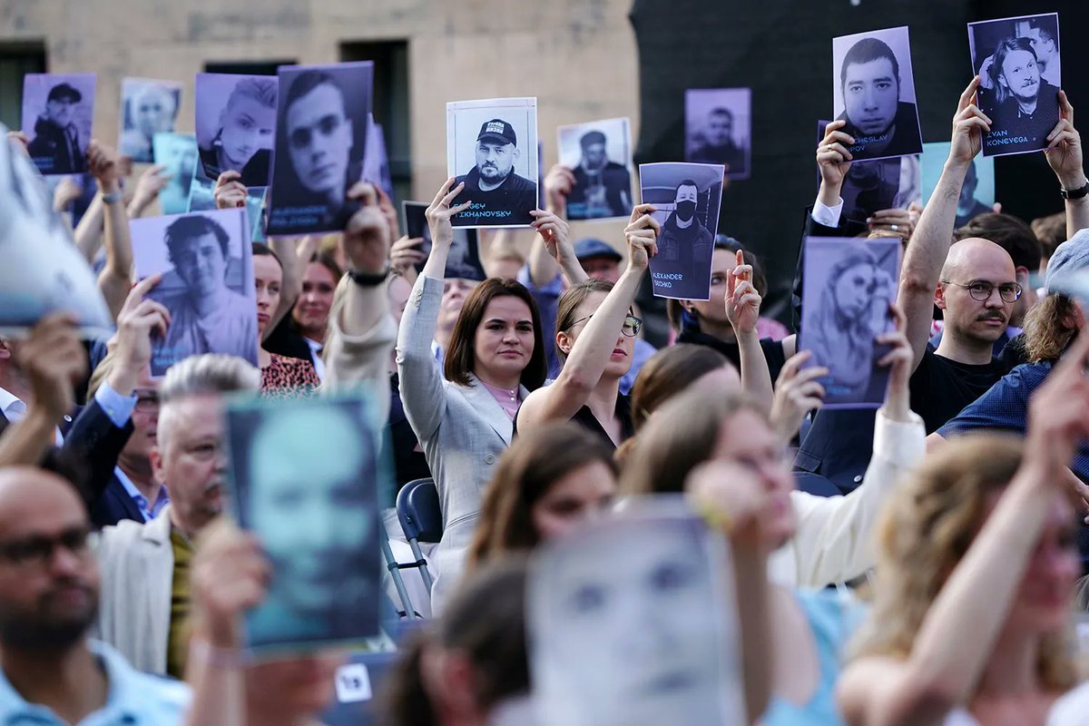 I call on you to join us as we mark the Day of Solidarity with Political Prisoners in #Belarus on May 21. On this day, three years ago, activist Vitold Ashurak died in prison. At least 5 political prisoners have already died — and many more are in a critical condition. We must