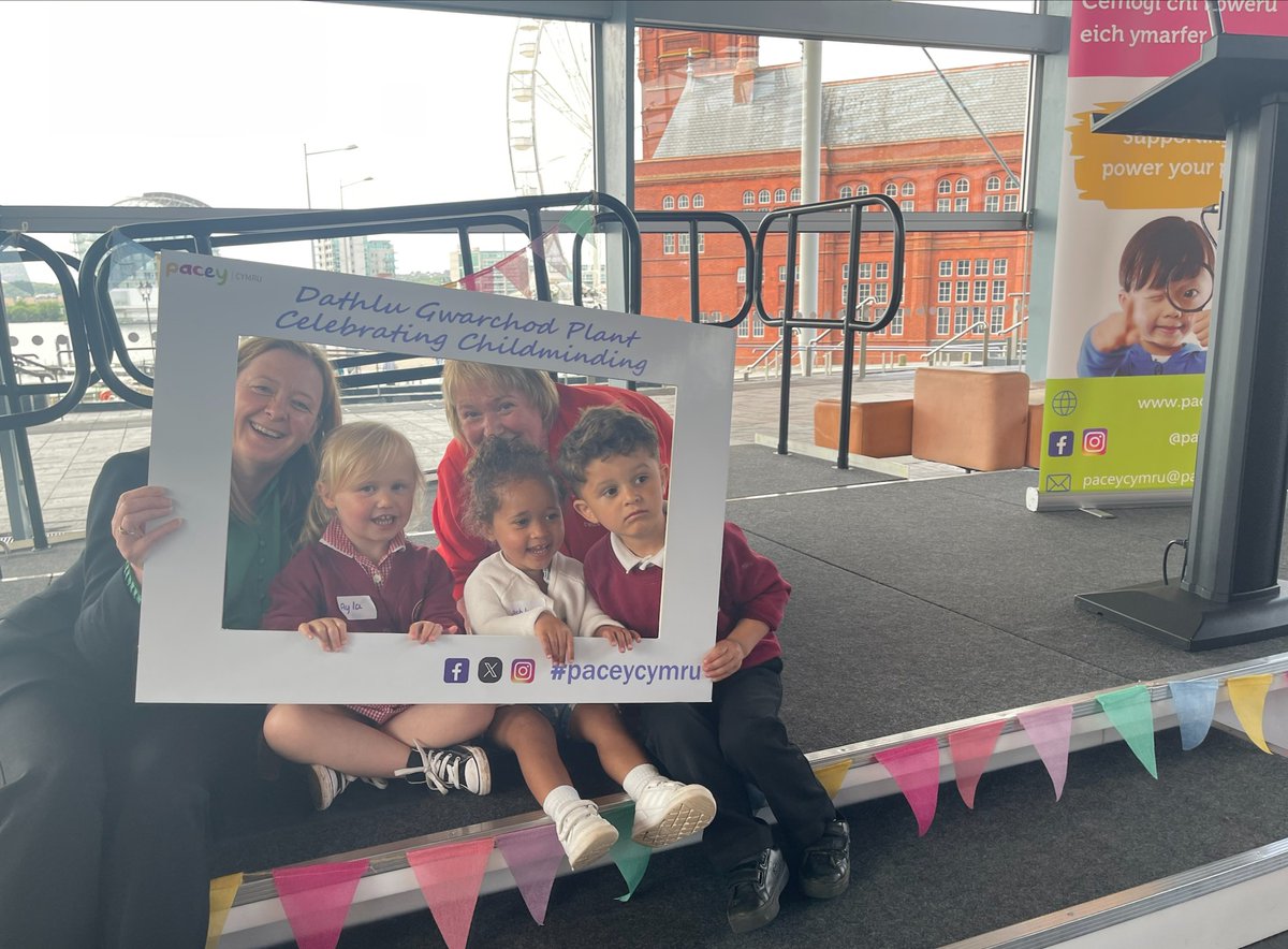 .@JBryantWales was pleased to join @PACEYCymru to celebrate the important work of childminders during National Childminding Week. Childminders play an important role in supporting so many children and their families across Wales. #Childmindingweek2024