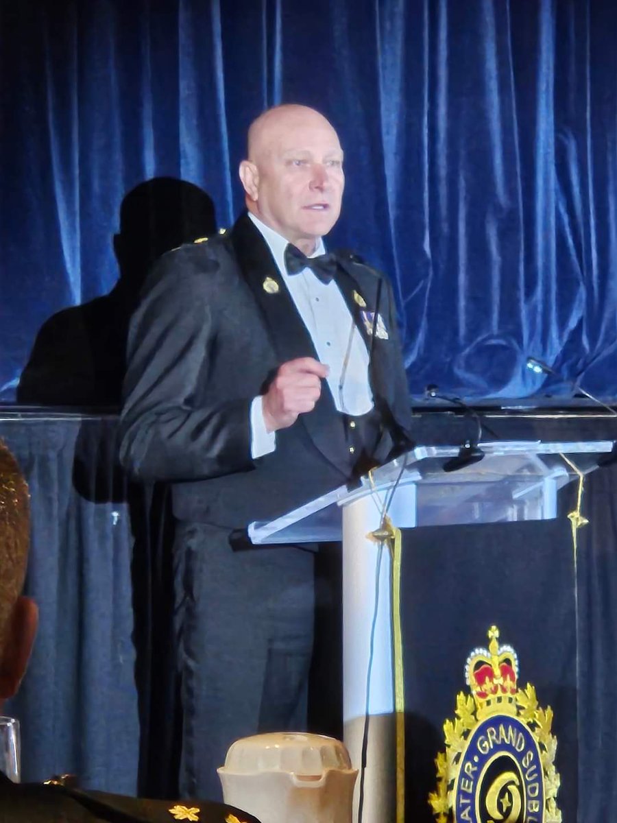 The Sudbury Liberal Provincial Riding Association was out in force last night as we attended the Community &amp; Police Awards Gala.  Congratulations, Chief Paul Pedersen, on your retirement, and thank you for your service to our community.