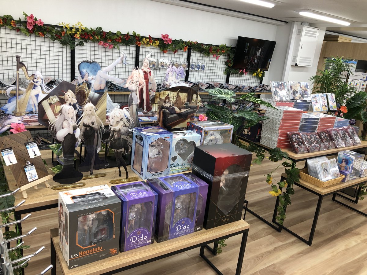 グッズ情報 】 アズールレーン 1号館6階「コンセプトフロア」にて好評