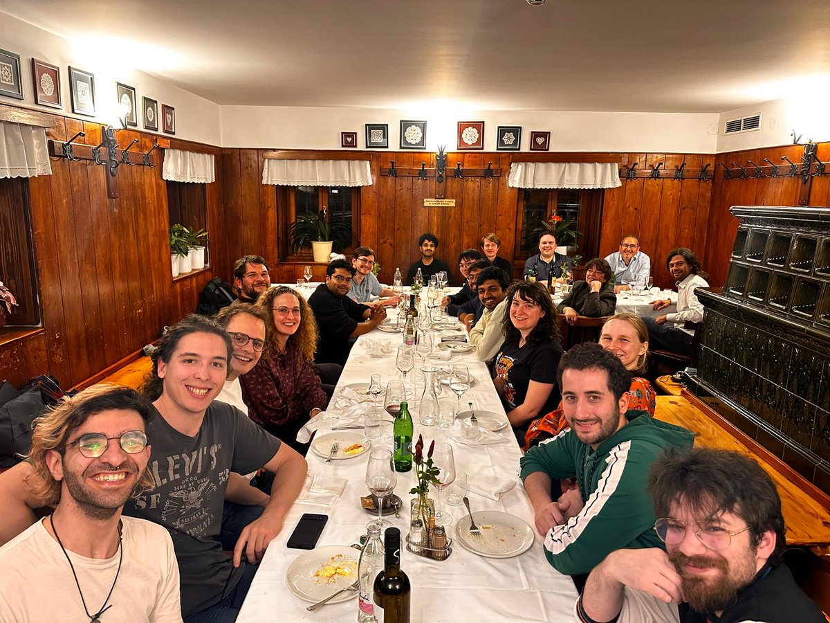Back from an incredible week at the last MOQS summer school -- this time in Ljubljana, Slovenia🇸🇮
A week of insightful scientific lectures and transversal skills seminars💪😎
Wishing it wasn’t the final one!