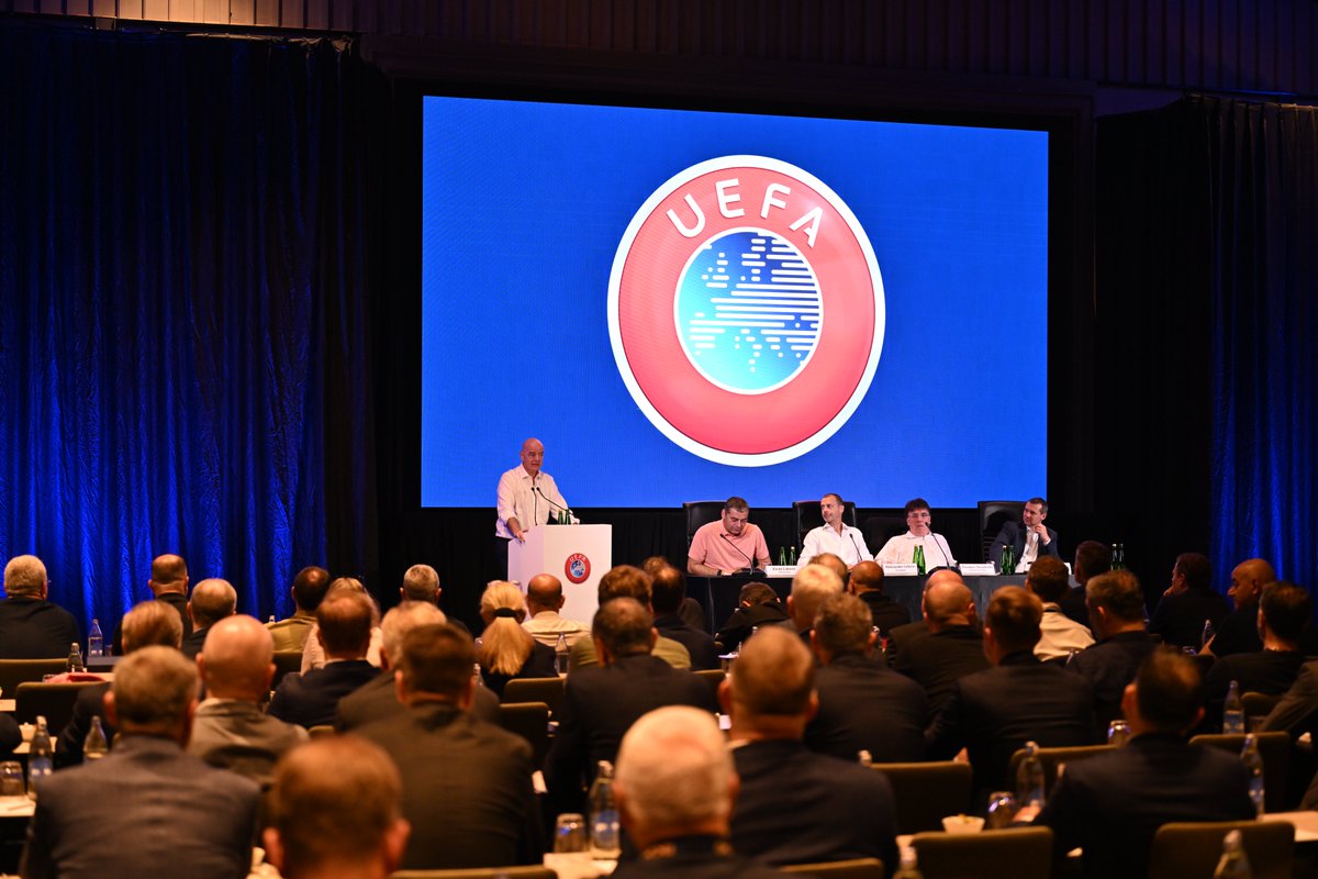 LFF delegācija @FIFAcom kongresā, kur vairāku dienu garumā aizvadītas formālas un neformālas tikšanās ar pasaules un Eiropas futbola vadības pārstāvjiem. 🙅‍♂️ Kongresā īpaši izcelta tēma par rasisma izpausmju apkarošanu futbolā.