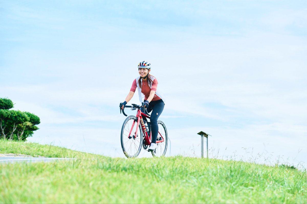 ご報告／ この度、イーデザイン損保&e (アンディー)のアンバサダーを務めさせていただくことになりました！ 普段から車を運転するサイクリストとして  自転車と車の事故を少しでも減らせるような 発信活動をしていきたいと思います。 よろしくお願いします☺️ https://t ...