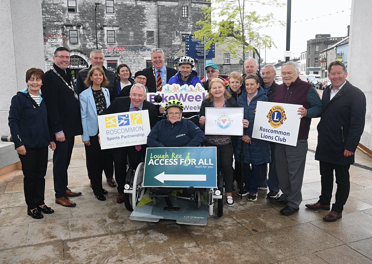 📢 A new trishaw, has been unveiled for users with a disability. 👏 Funding was secured under Roscommon Municipal Authority aid, supported by #LoughReeAccessForAll, #RoscommonCountyCouncil, #RoscommonSportsPartnership #RoscommonLionsClub & #TheSacredHeartComfortFundRoscommon.