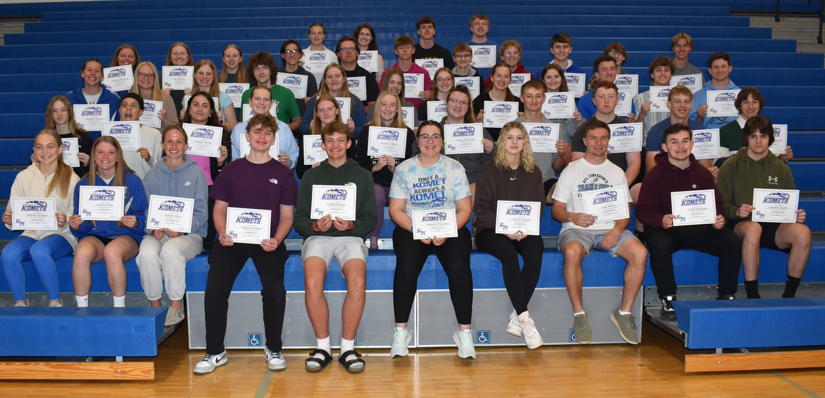 Finishing strong, the senior KoMet Academic Letter award winners.  These are graduating with a cumulative GPA of 3.667 or higher!