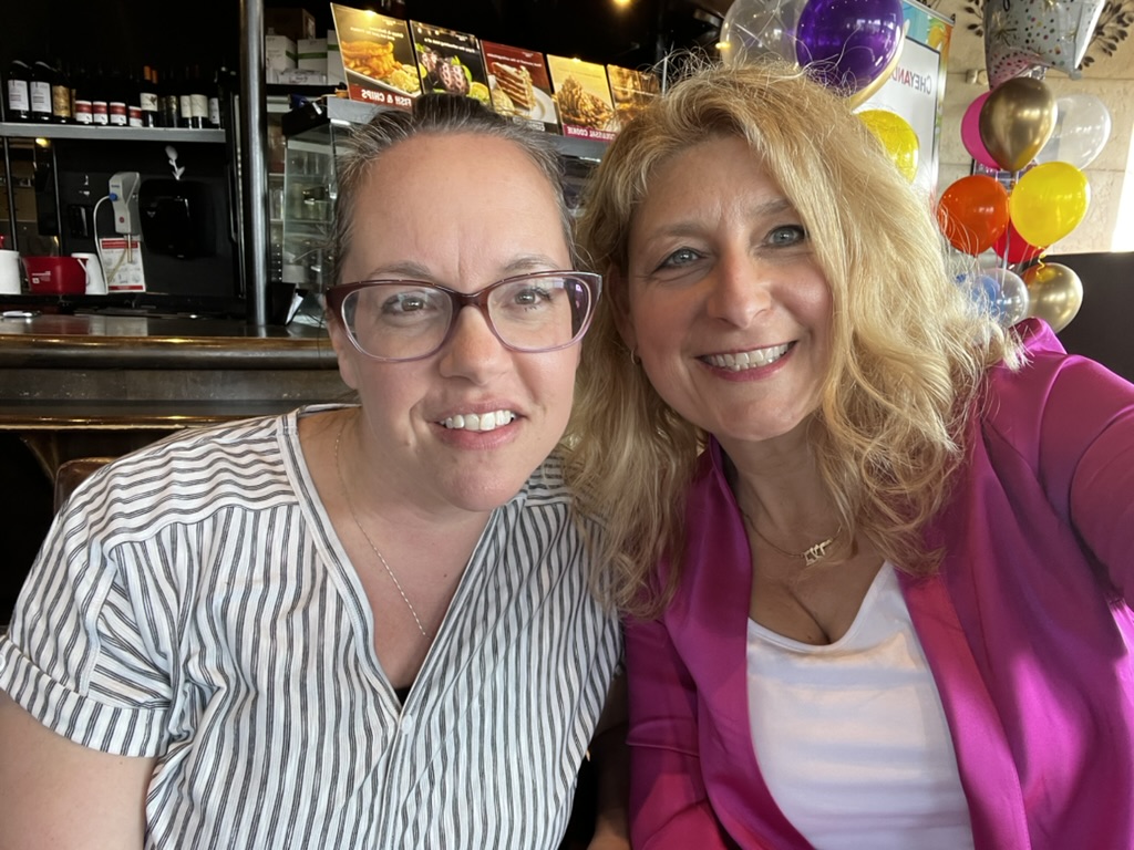 Noa Daniel (@iamnoadaniel) on Twitter photo 🎉Such fun at last evening's book launch for <a href="/CheyandPav/">Chey & Pav</a>'s Amplifying Our Practice. Great to FINALLY meet them and see others in person: <a href="/Rabia_Khokhar1/">Rabia Khokhar (she/her)</a> <a href="/LeBlancPeter/">Peter J. LeBlanc</a> @mrslyonslibrary <a href="/ZeliaMCT/">Zélia</a>. Feeling really excited about getting to contribute to the chapter on Student Voice. 🎉Such fun at last evening's book launch for <a href="/CheyandPav/">Chey & Pav</a>'s Amplifying Our Practice. Great to FINALLY meet them and see others in person: <a href="/Rabia_Khokhar1/">Rabia Khokhar (she/her)</a> <a href="/LeBlancPeter/">Peter J. LeBlanc</a> @mrslyonslibrary <a href="/ZeliaMCT/">Zélia</a>. Feeling really excited about getting to contribute to the chapter on Student Voice.