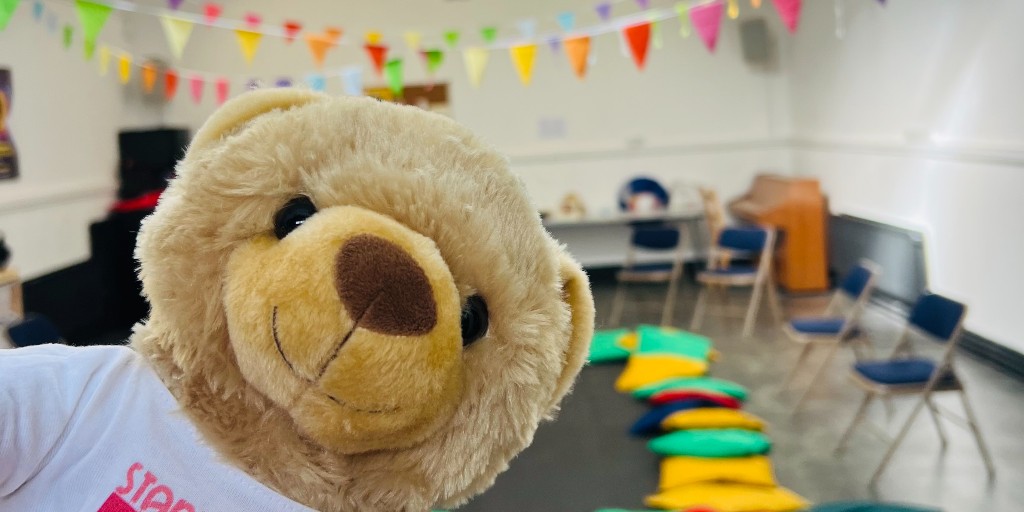 🧸📚 Our next block of Teddy Bear Story Time Sessions are now on sale! Toby Teddy is so excited to spend the summer with you exploring new stories and interactive activities! Sessions book up fast so don't delay 🔗 ow.ly/A2Y950RGNsp #StoryTime #ReadingRep #SummerStories