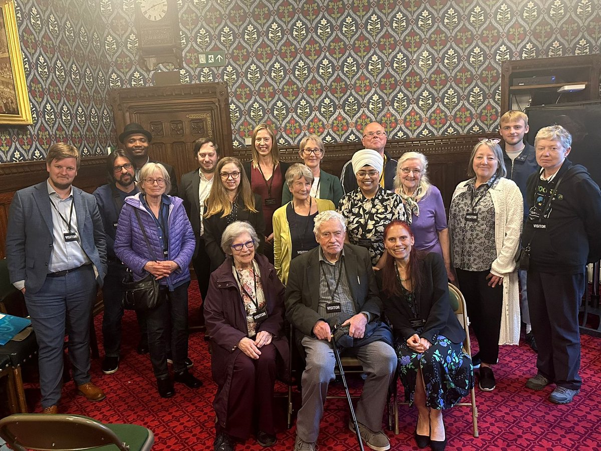 An inspiring @LondonCoop event in Parliament yesterday to celebrate World Fairtrade Day, and focus on how we can ethically mine minerals which make up EV batteries and other technologies on which we depend. Many thanks to all who attended, including friends from @EalingLabour