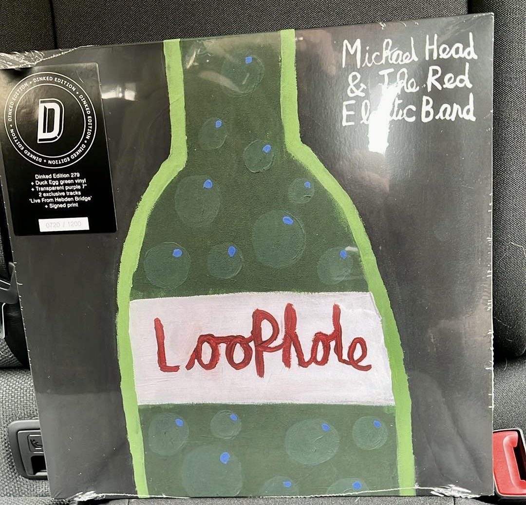 Huge thanks to my lovely husband @grahambull67 for collecting Loophole from @REFLEX_CD_VINYL  for me.🥰

@michaelheadtreb @Nathaniel_lc @mayisaywithlove 

Can’t wait to get tucked in.

#Loophole #dinkededition 720/1200