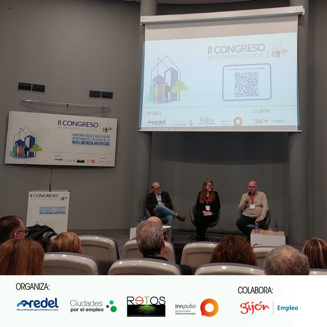 El gerente de #Promálaga, <a href="/francisalasm/">Francis Salas</a>, está participando esta mañana en #Gijón en el II Congreso de #DesarrolloLocal. En la jornada de ayer y hoy se han abordado los desafíos y oportunidades que afrontan las #ciudades y territorios en la era de la #InteligenciaArtificial